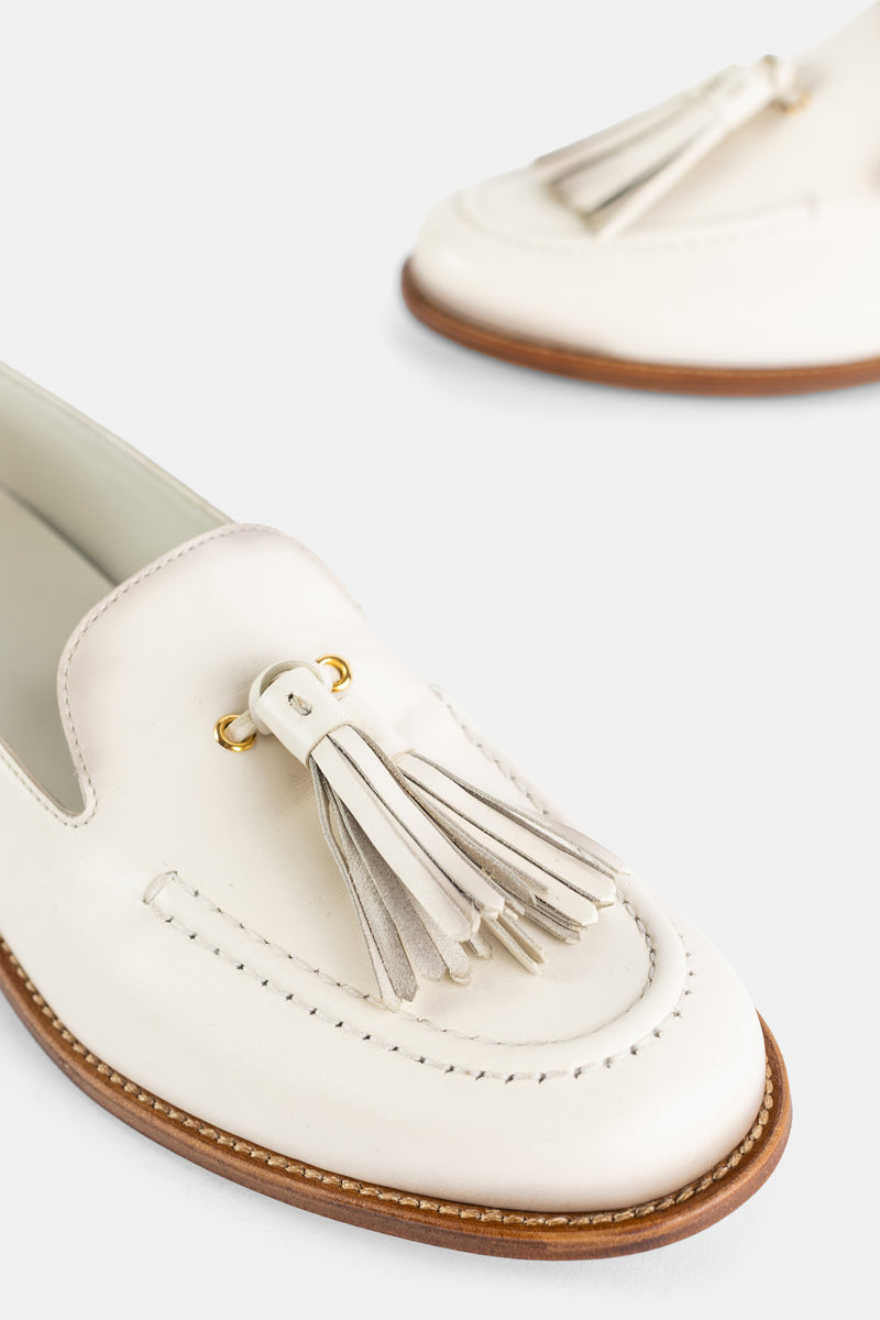 Loafer à glands en cuir airbrushed ivoire Calfskin Tassel