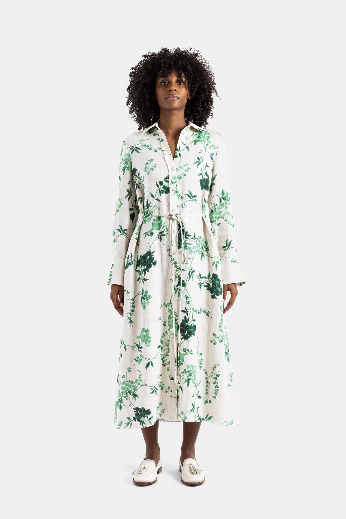 Robe chemise midi en lin à fleurs vertes