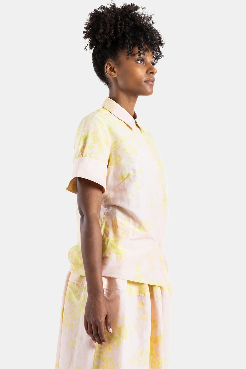 Chemise manches courtes à fleurs chartreuse