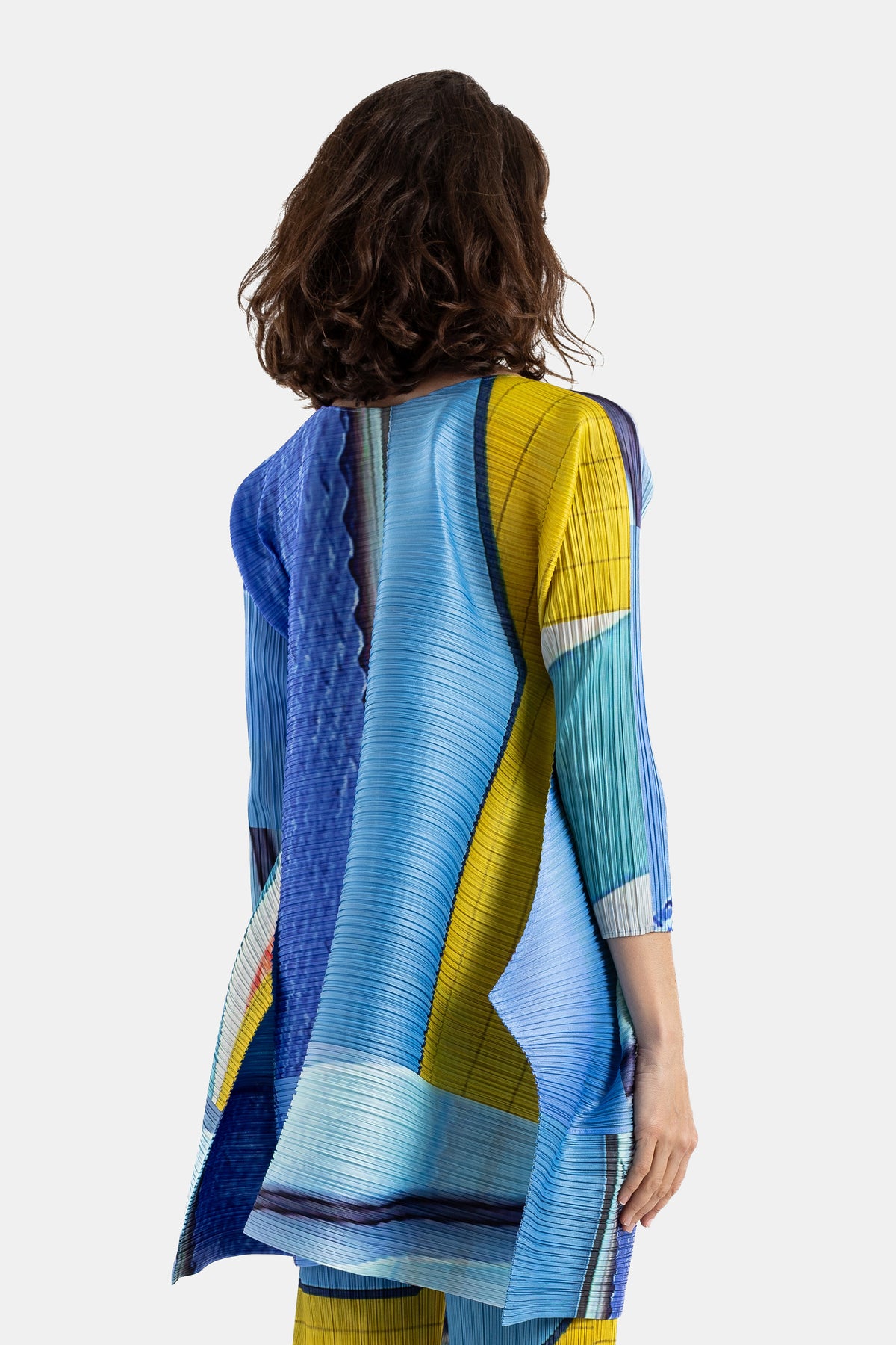 Multicolor graphic print pleated tunic