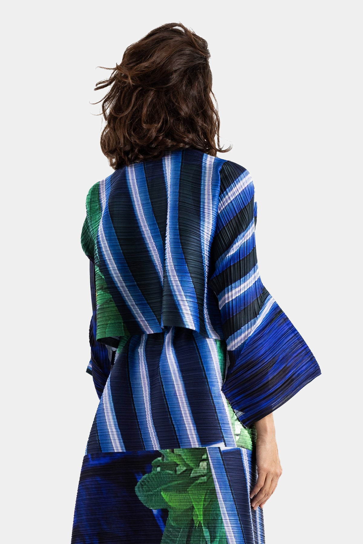 City Collage short pleated graphic cardigan with flared sleeves