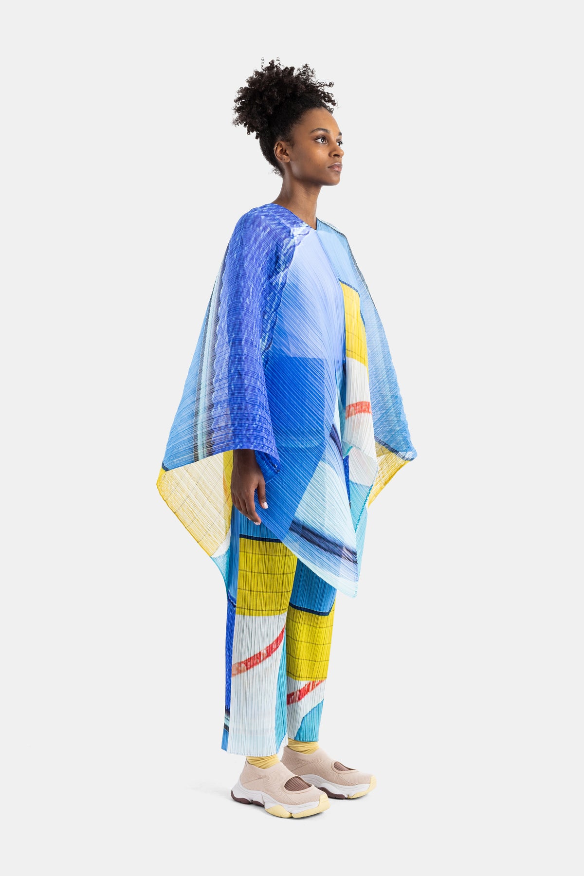 City Collage Madame-T Stole Blue/Yellow