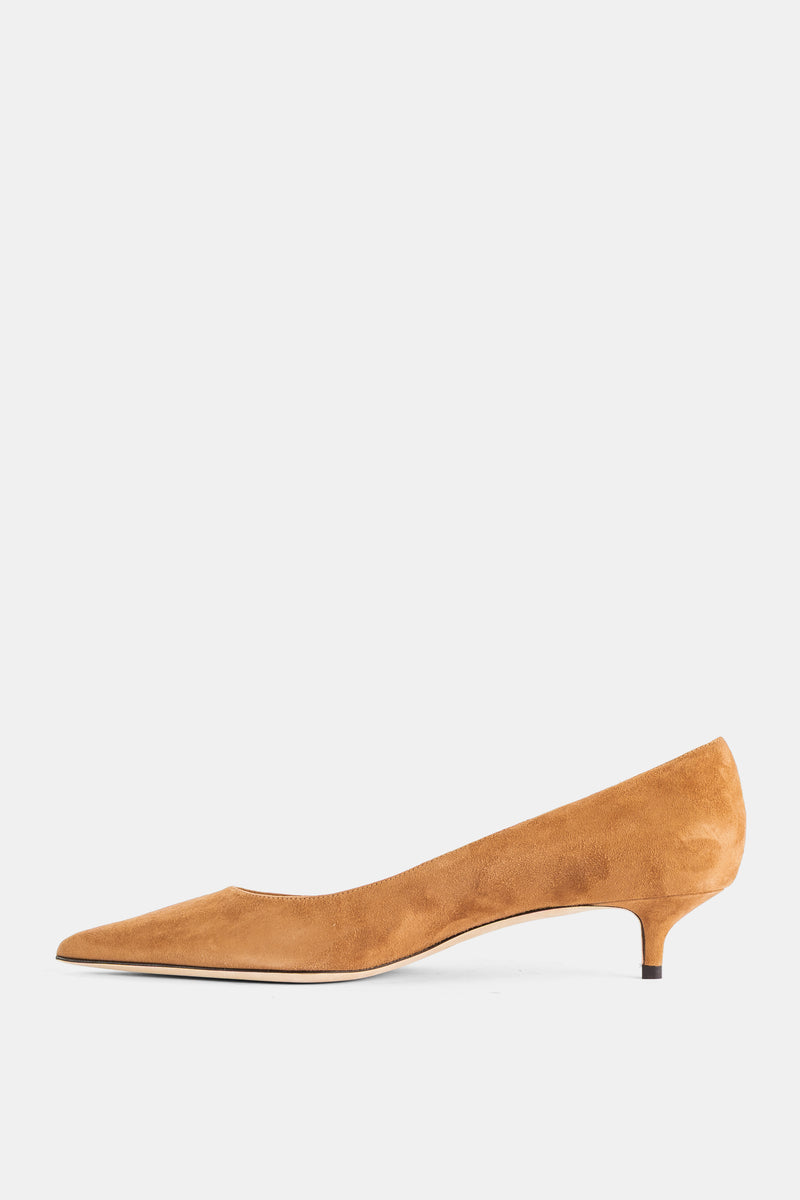 Escarpin en daim à kitten heel Amelia toffee caramel