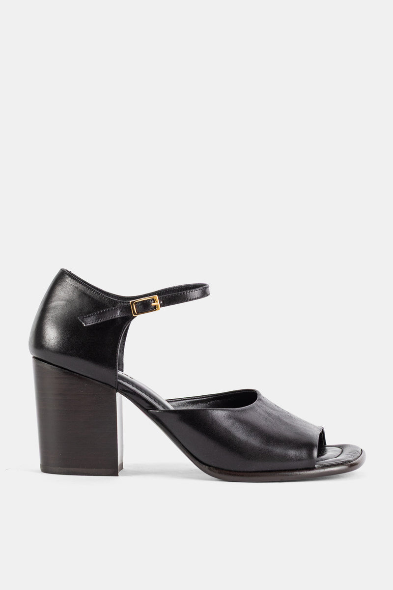 Square-Heeled Sandals 80 Glossy Vegetable Leather Black