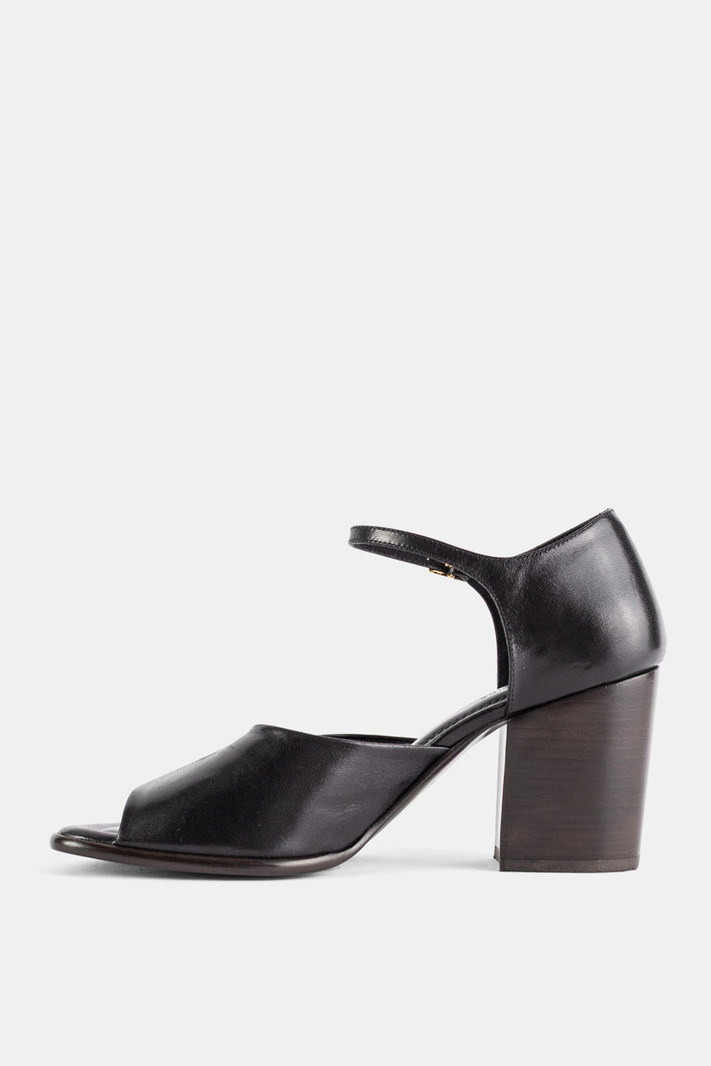 Sandale à talon bloc en cuir végétal brillant Square Heeled 80 noir