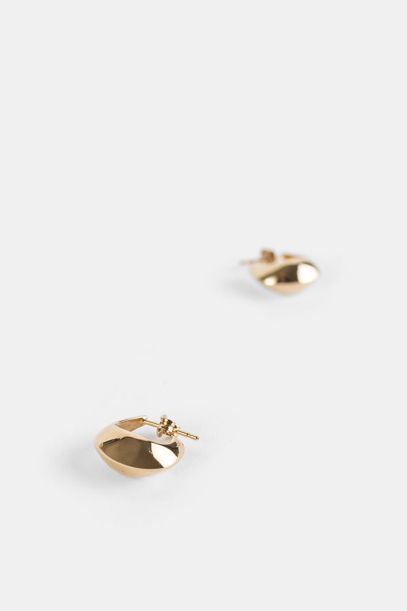 Curved Mini Drop Earrings Light Gold