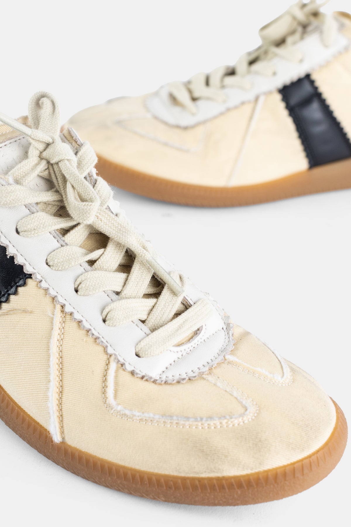 Replica Canvas Sneaker Ivory Black Stripe Gum Sole