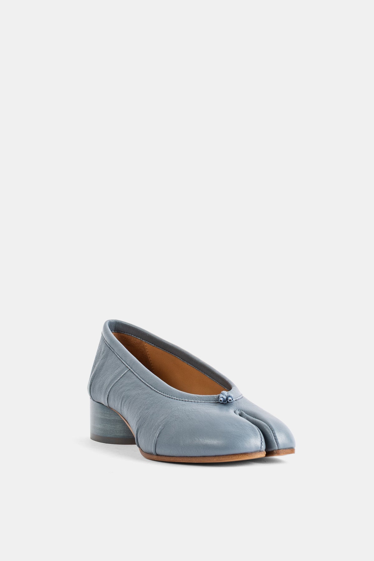 Grey-Blue Leather Tabi Ballet Flat with Cylindrical Heel