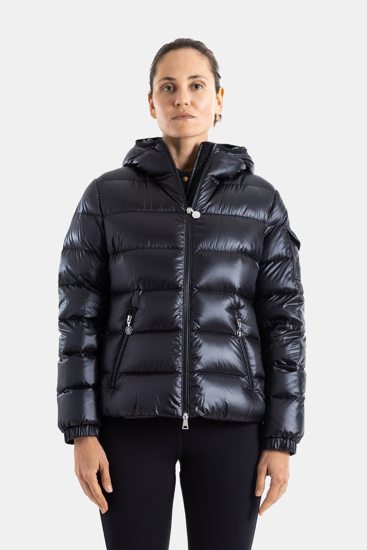 Short Glesse hooded down jacket in black