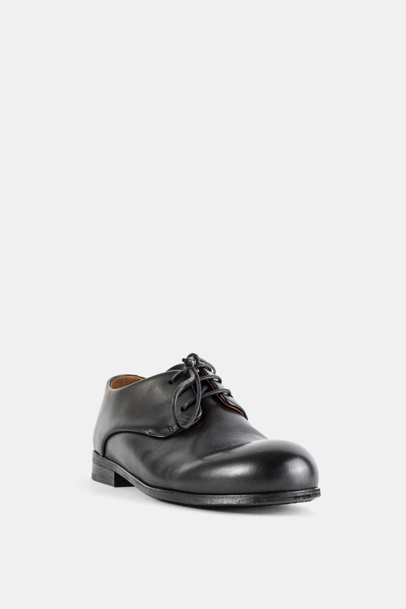 Derbies Capozucca em Couro Liso Preto