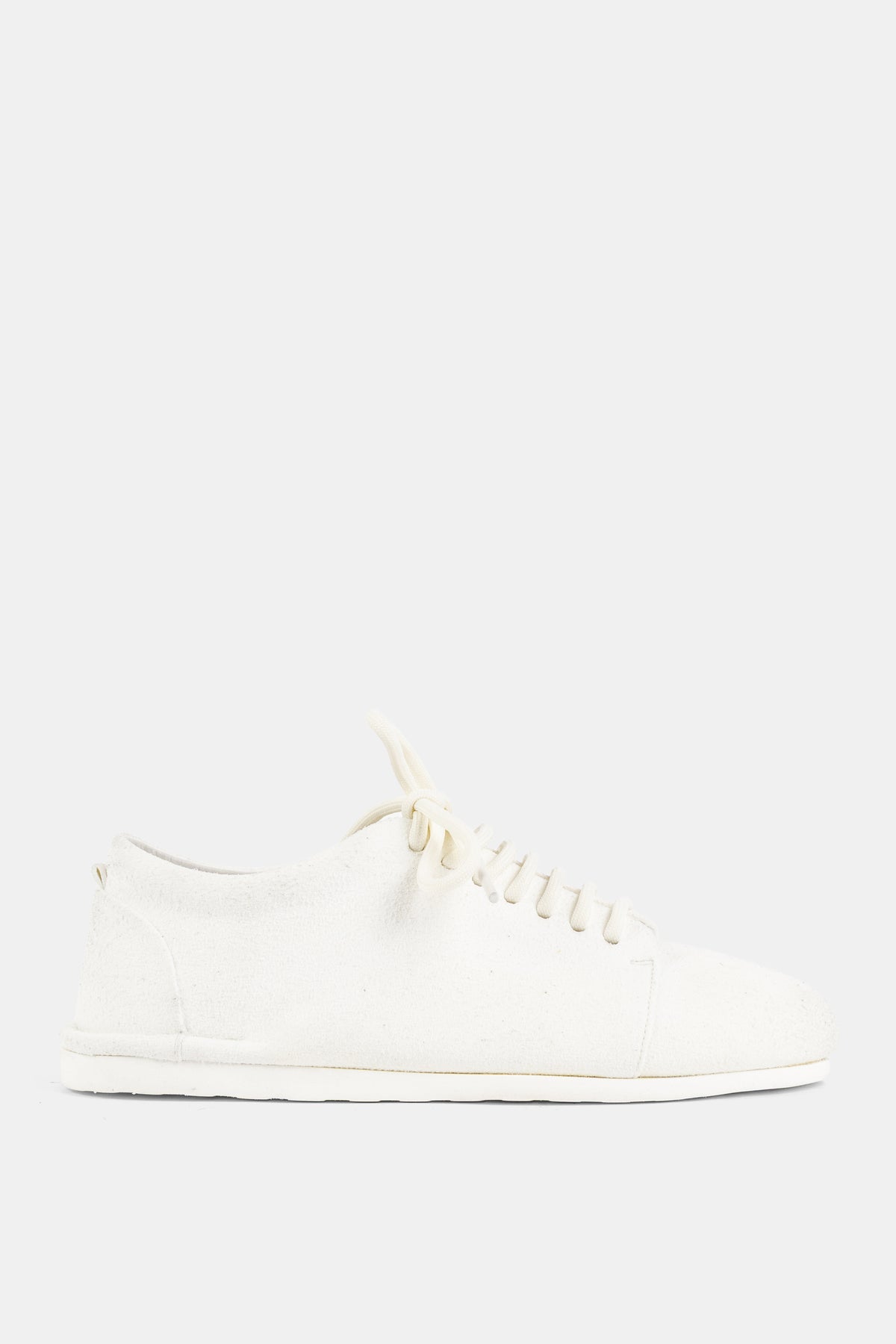 Marsell derby Sancrespella couro pêlo longo branco marfim sola borracha silhueta minimalista SS26 mulher