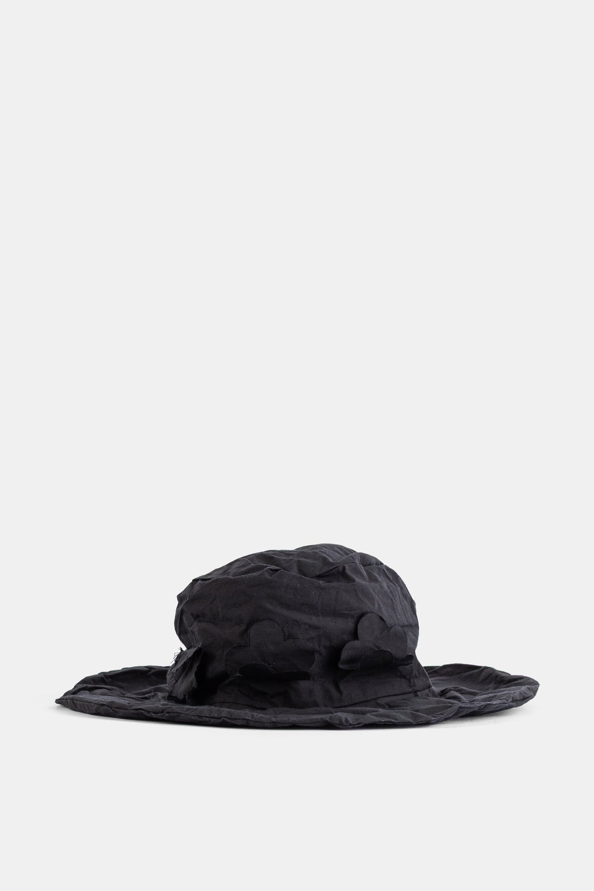 Scha chapeau femme noir froissé à fleurs tissu léger grande bord SS26 Cool Walk Time Big