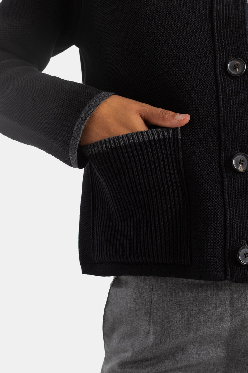 Thom Browne veste maille noire poche plaquée côtelée main glissée poignet bicolore gris femme