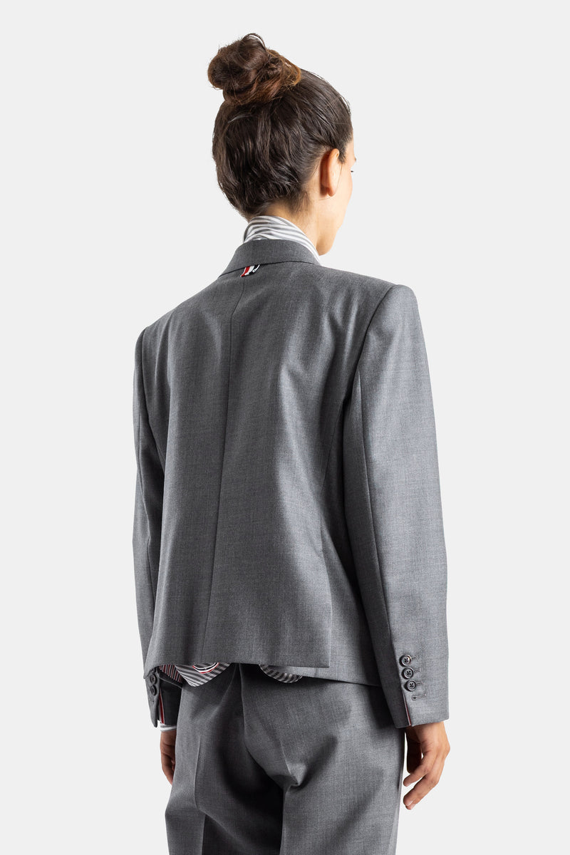Thom Browne blazer laine grise vue dos, ruban tricolore au col et doublure rayée contrastante