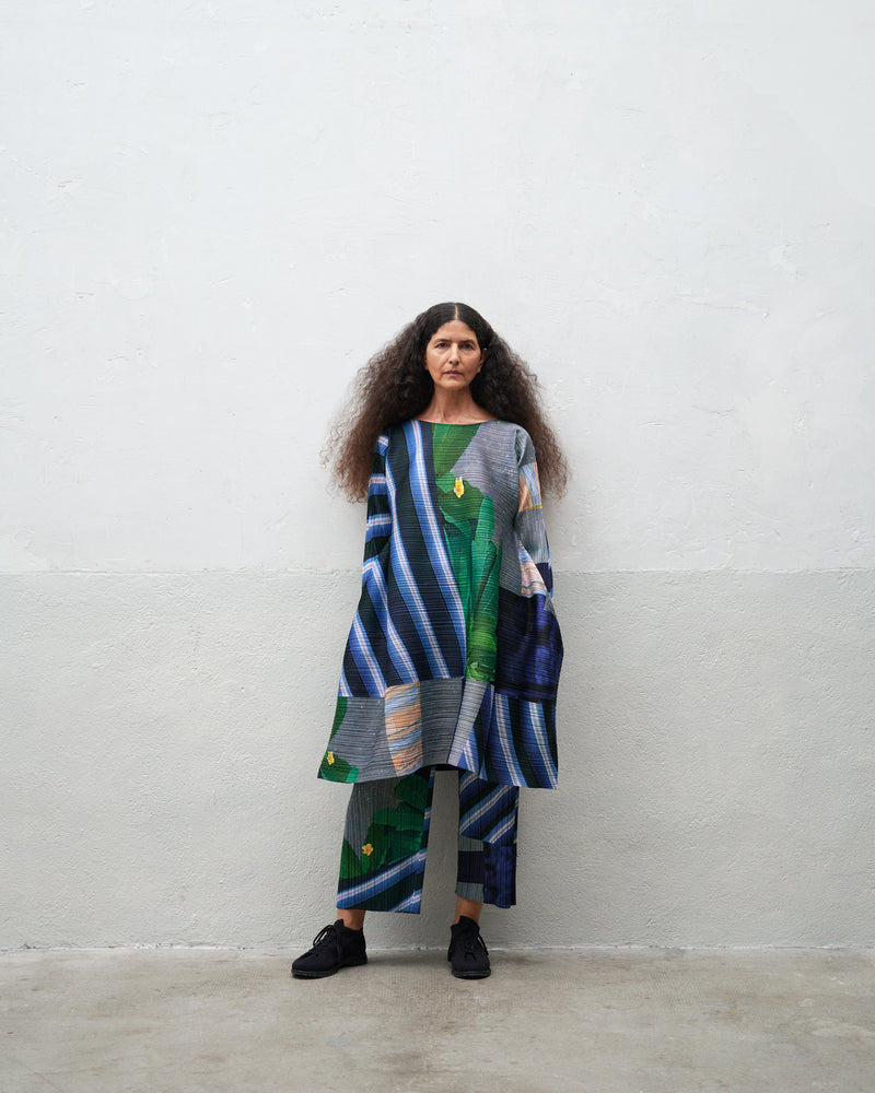 © Pleats Please Issey Miyake